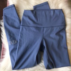 FLEO El Toro 25” Leggings Small